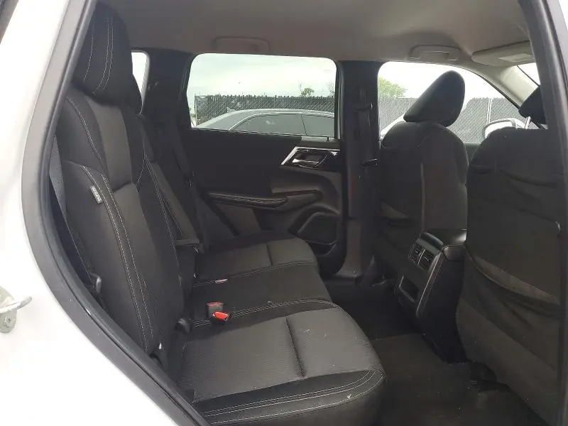 2022 MITSUBISHI OUTLANDER ES  