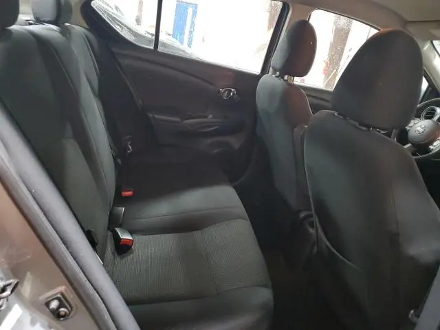 2013 NISSAN VERSA S  