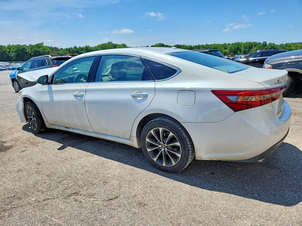 2016 TOYOTA AVALON XLE  