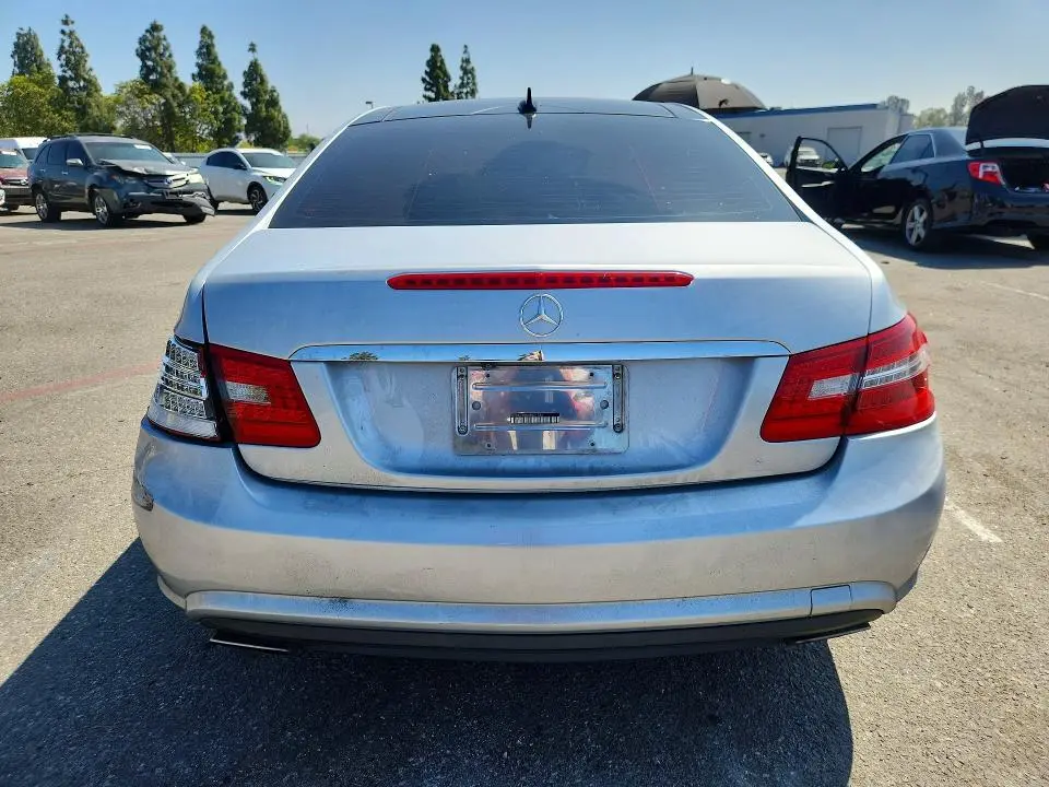 2010 MERCEDES-BENZ E 550  