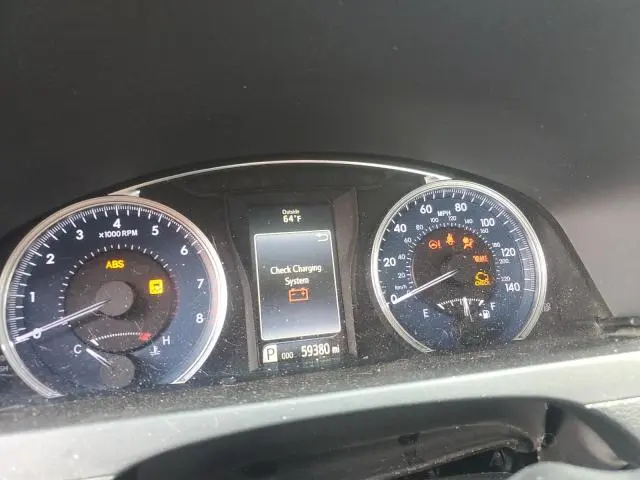 2015 TOYOTA CAMRY LE  