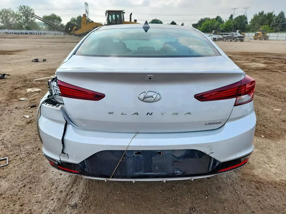 2019 HYUNDAI ELANTRA LIMITED  