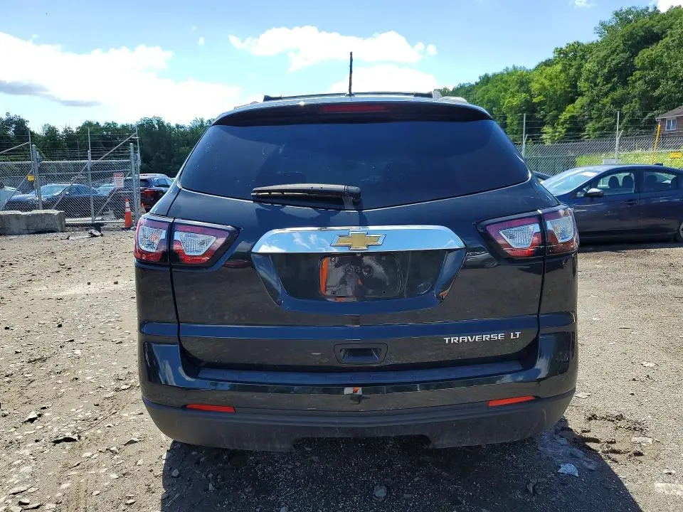 2013 CHEVROLET TRAVERSE LT  