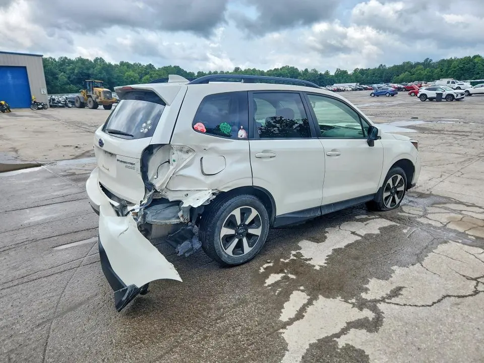 2017 SUBARU FORESTER 2.5I PREMIUM  