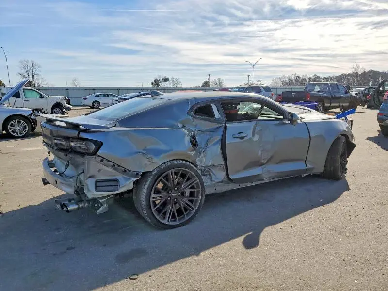 2020 CHEVROLET CAMARO LZ  