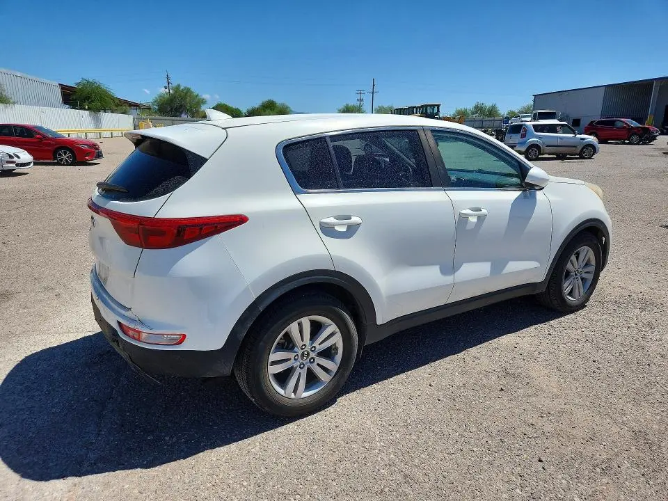2017 KIA SPORTAGE LX  