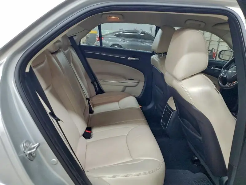 2019 CHRYSLER 300 TOURING  