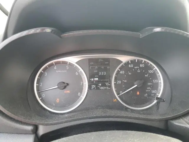 2021 NISSAN VERSA S  