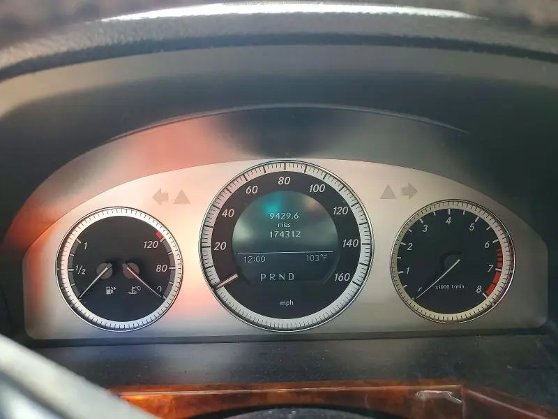 2010 MERCEDES-BENZ GLK 350  