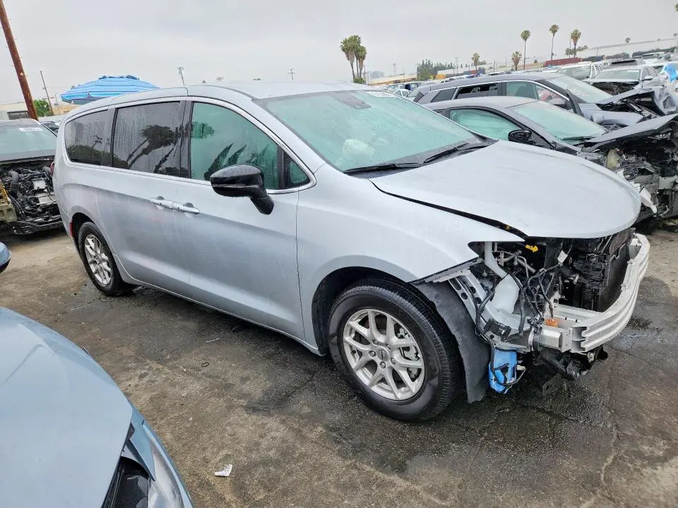 2024 CHRYSLER PACIFICA TOURING  