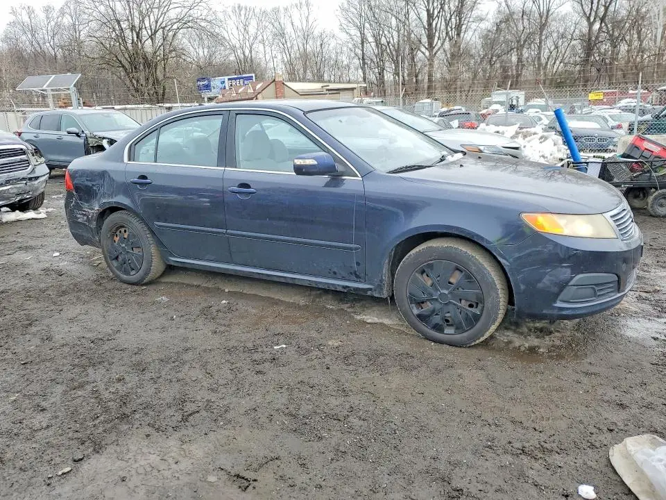 2010 KIA OPTIMA LX  