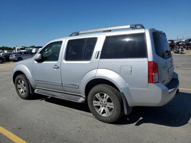 2011 NISSAN PATHFINDER S  