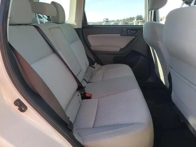 2017 SUBARU FORESTER   