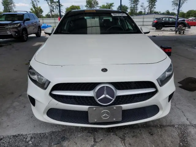 2019 MERCEDES-BENZ A 220  