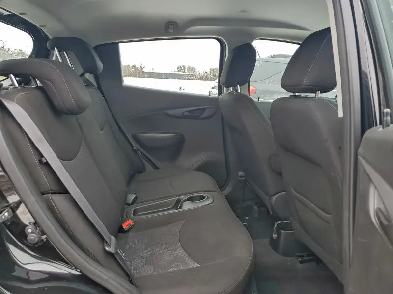 2017 CHEVROLET SPARK 1LT  