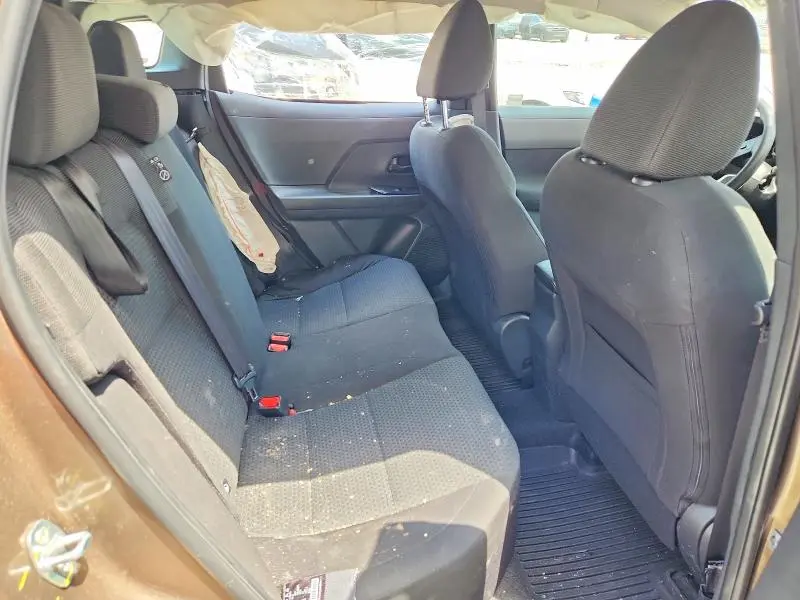 2025 NISSAN KICKS S  