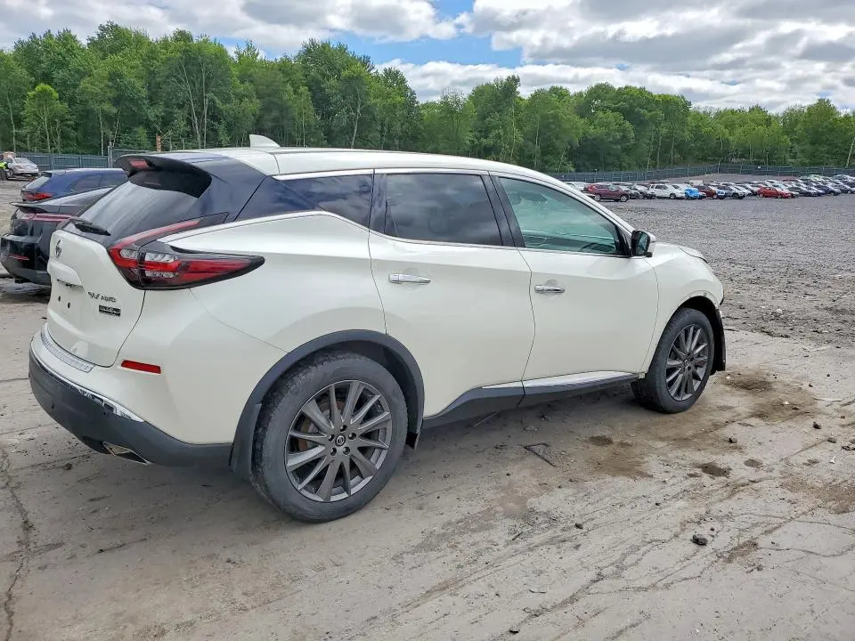 2021 NISSAN MURANO SV  