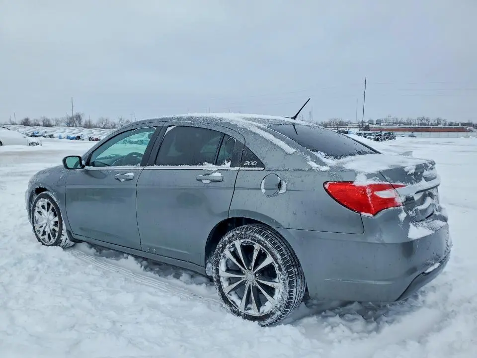 2012 CHRYSLER 200 S  