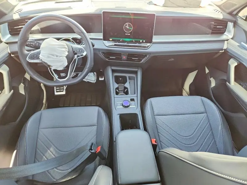 2025 VOLKSWAGEN TIGUAN SE R-LINE BLACK  
