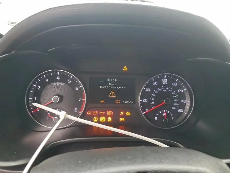 2022 KIA FORTE GT LINE  