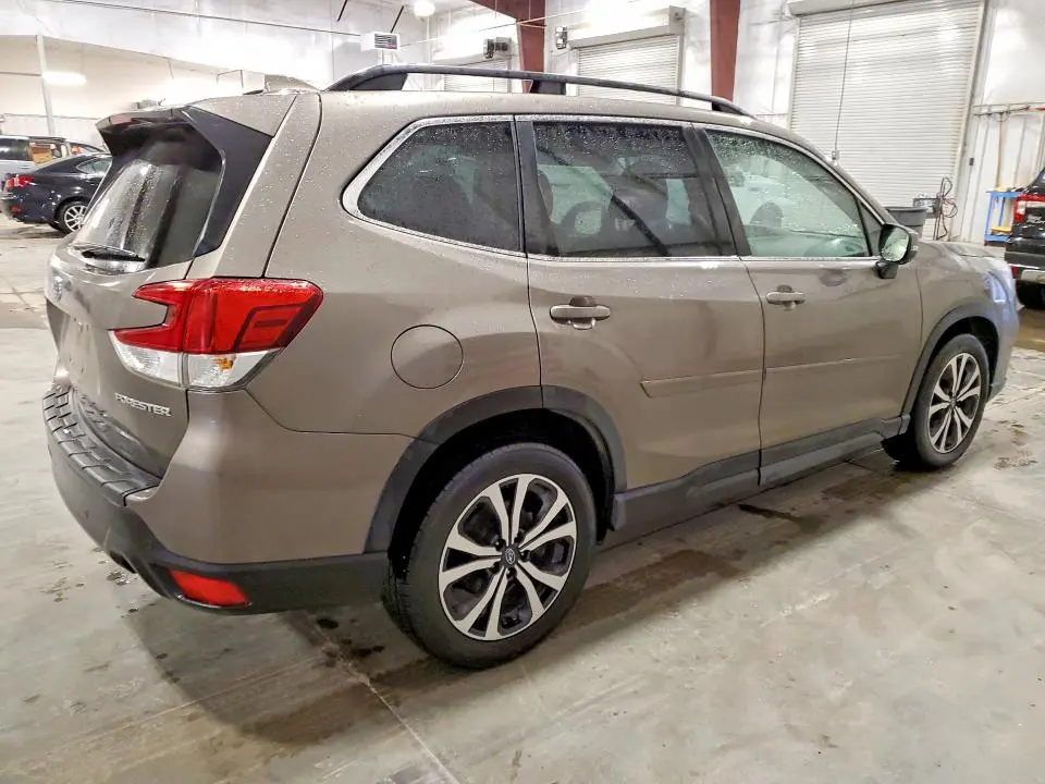 2021 SUBARU FORESTER LIMITED  