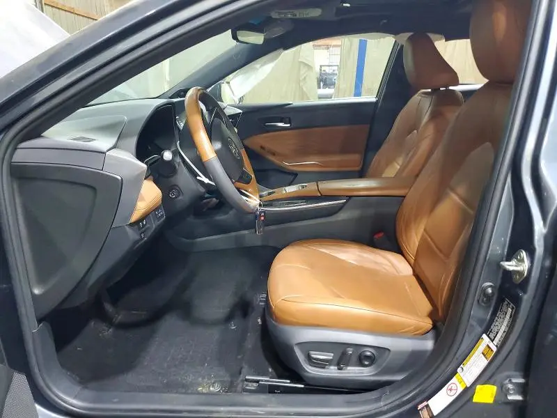 2019 TOYOTA AVALON LIMITED  