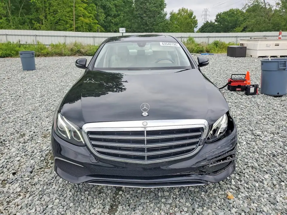2017 MERCEDES-BENZ E 300  