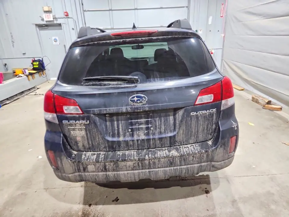 2013 SUBARU OUTBACK 2.5I LIMITED  