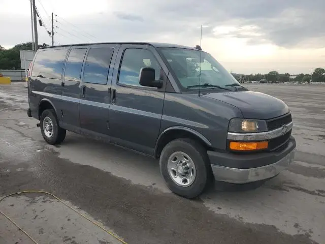 2017 CHEVROLET EXPRESS G2500 LT  