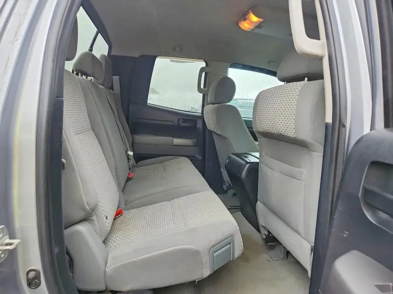 2010 TOYOTA TUNDRA DOUBLE CAB SR5  