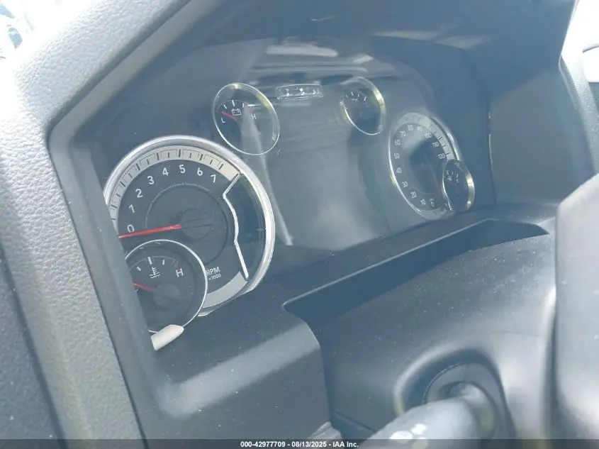 2016 RAM 1500 BIG HORN