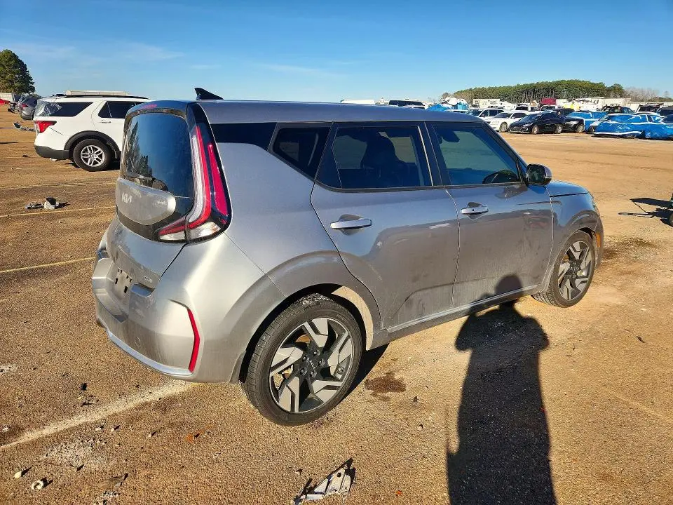 2023 KIA SOUL GT LINE  