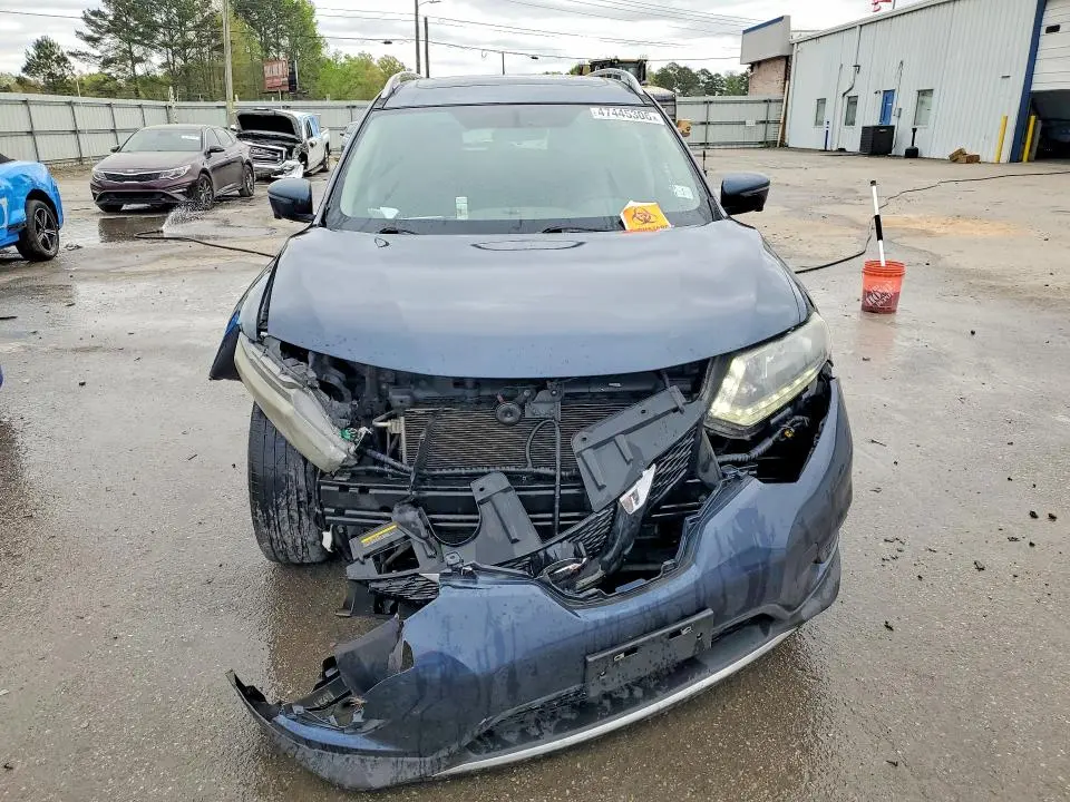 2016 NISSAN ROGUE SV  