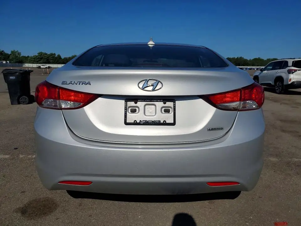 2012 HYUNDAI ELANTRA LIMITED  
