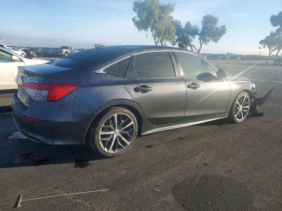 2022 HONDA CIVIC TOURING  