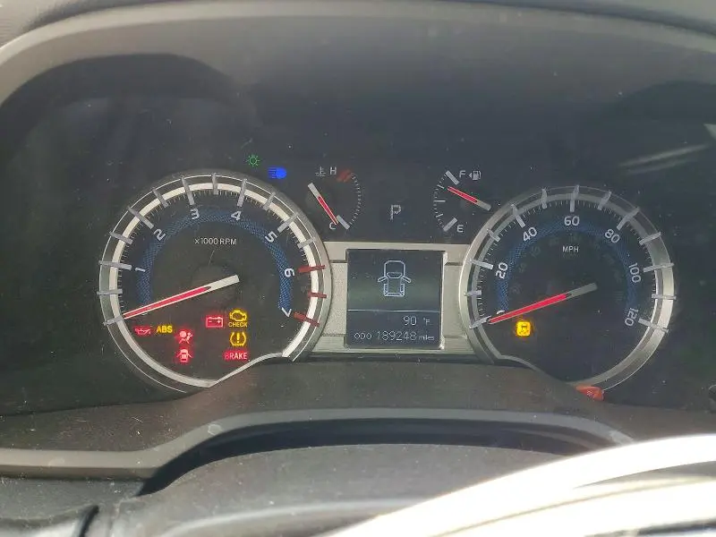 2018 TOYOTA 4RUNNER SR5  