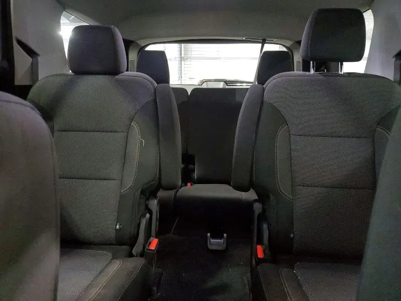 2020 CHEVROLET TRAVERSE LT  