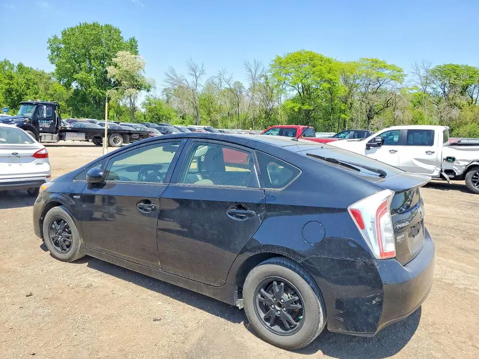 2014 TOYOTA PRIUS TWO  