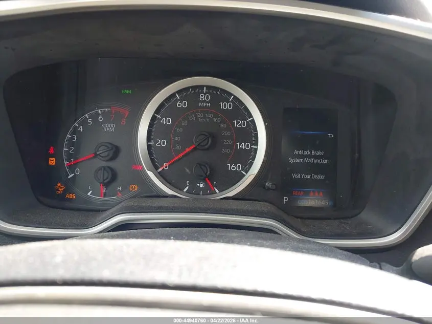 2019 TOYOTA COROLLA SE