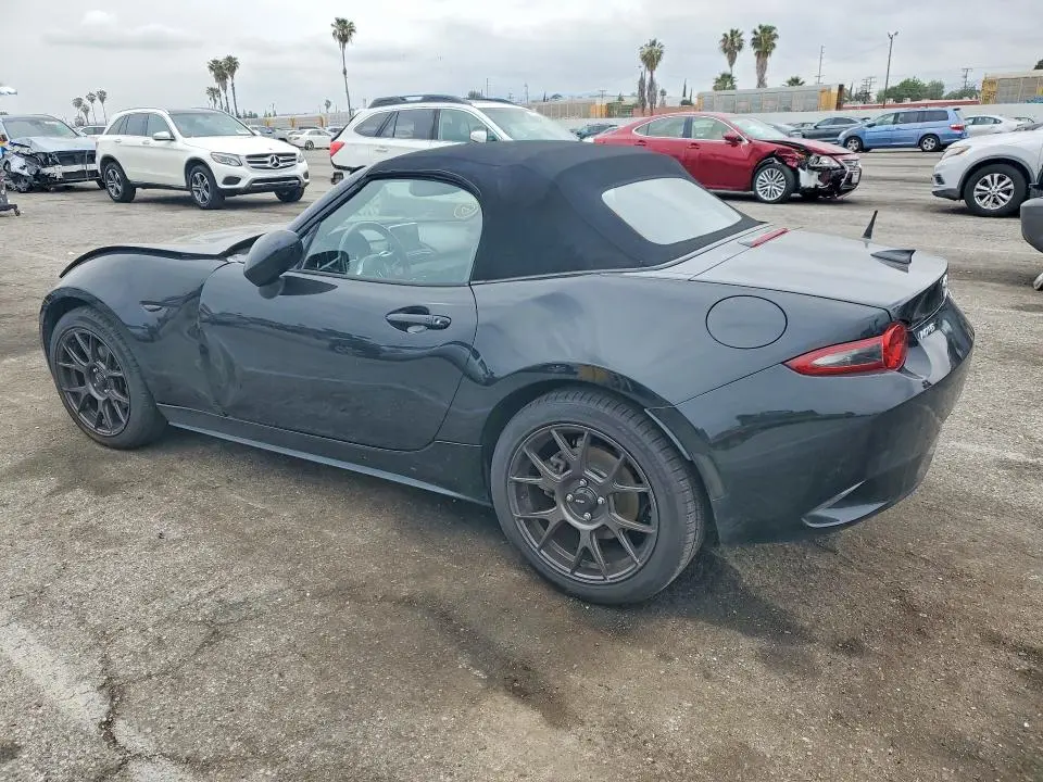 2017 MAZDA MX-5 MIATA GRAND TOURING  