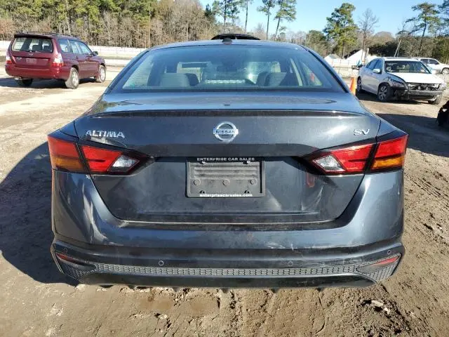2022 NISSAN ALTIMA SV  