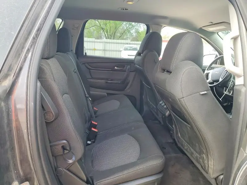 2016 CHEVROLET TRAVERSE LT  