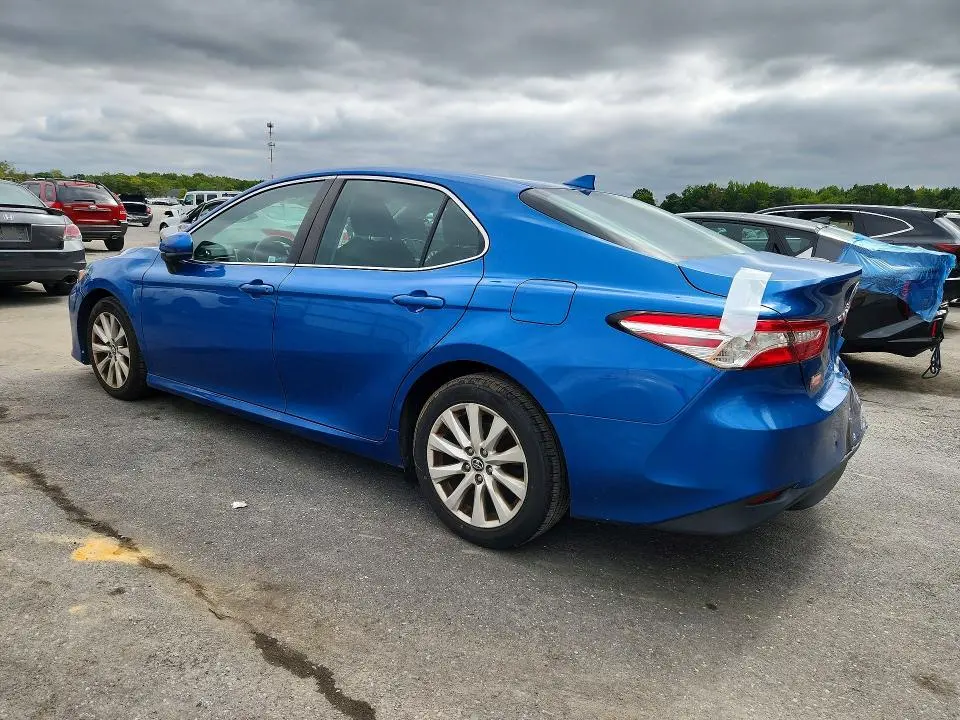 2019 TOYOTA CAMRY LE  