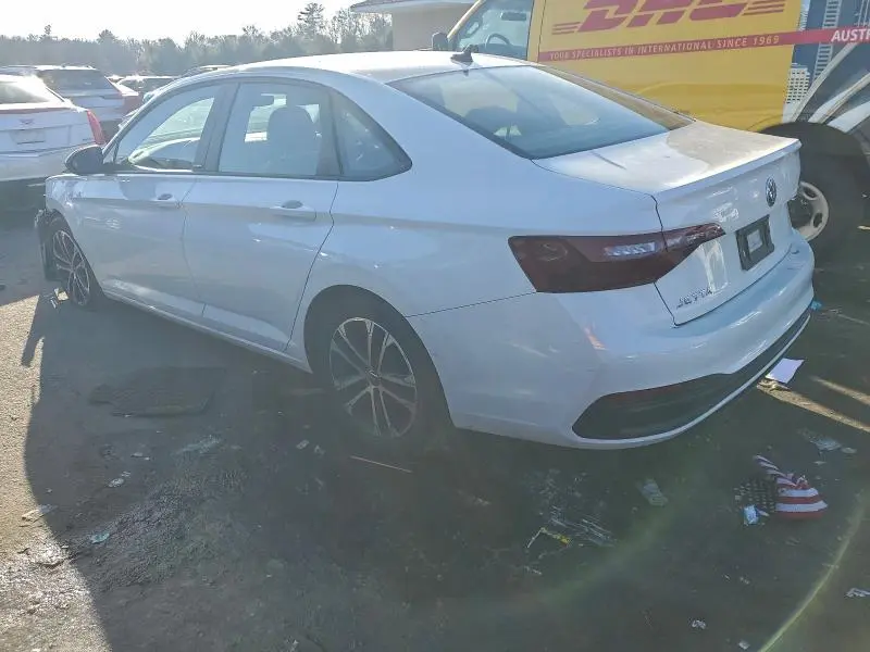 2024 VOLKSWAGEN JETTA SPORT  