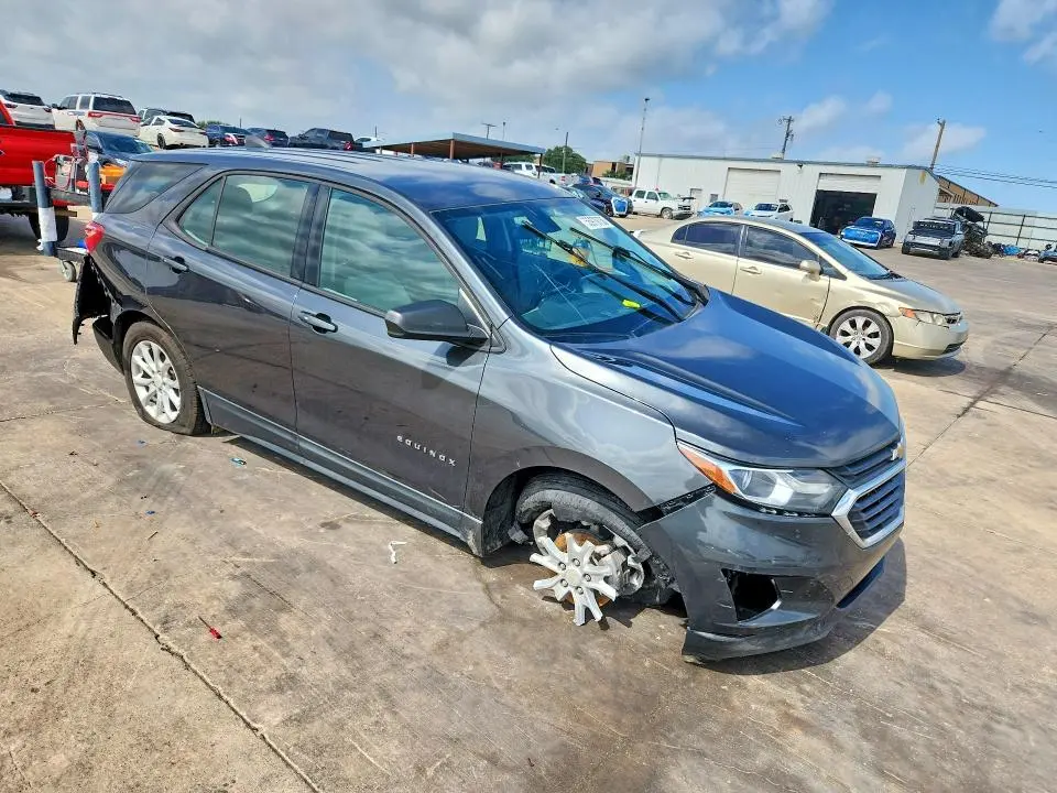 2018 CHEVROLET EQUINOX LS  