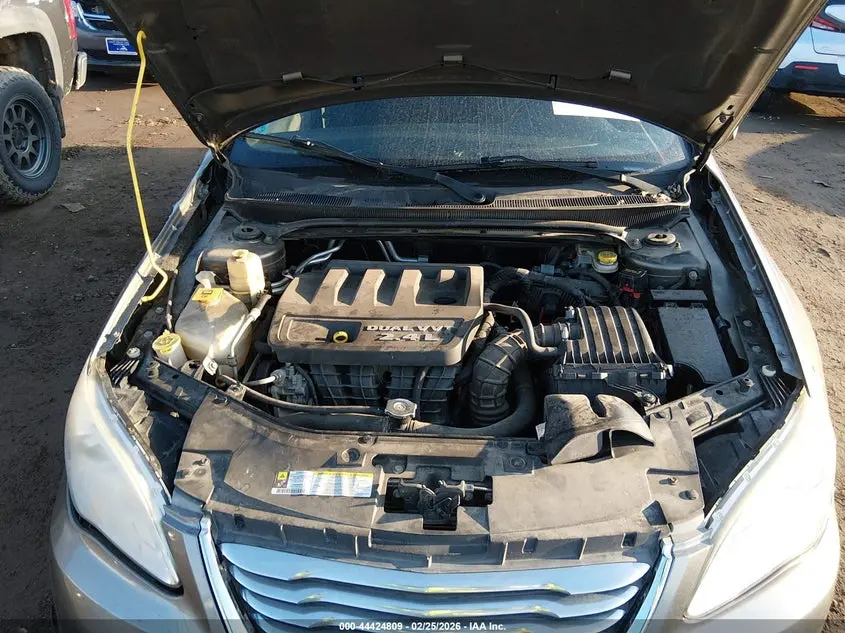 2012 CHRYSLER 200 TOURING