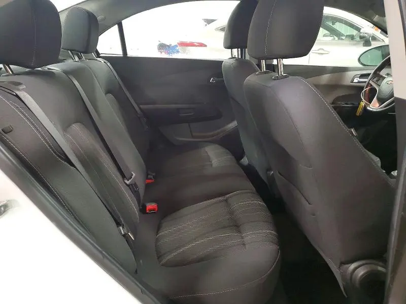 2018 CHEVROLET SONIC LT  