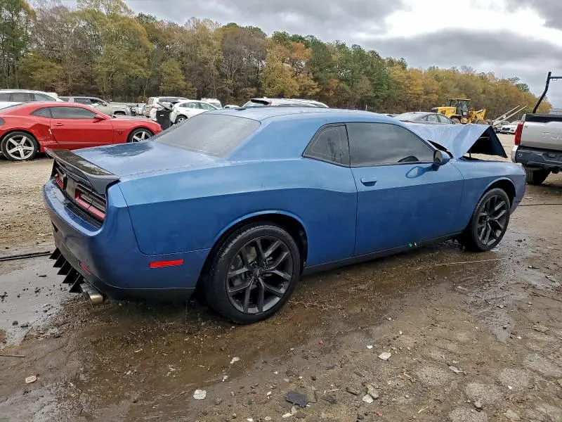 2022 DODGE CHALLENGER SXT  