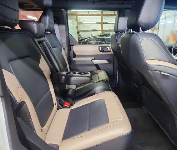 2022 FORD BRONCO BASE  