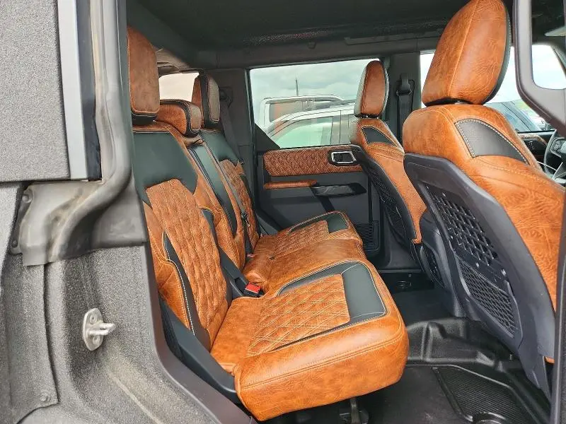 2023 FORD BRONCO BASE  